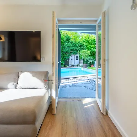Holiday home Golf Cocoon - Poolhaus Am Golf