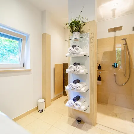 Golf Cocoon - Poolhaus Am Golf Holiday home Haarbach