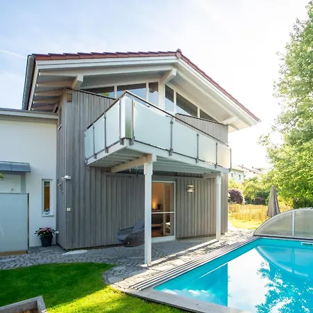 Holiday home Golf Cocoon - Poolhaus Am Golf
